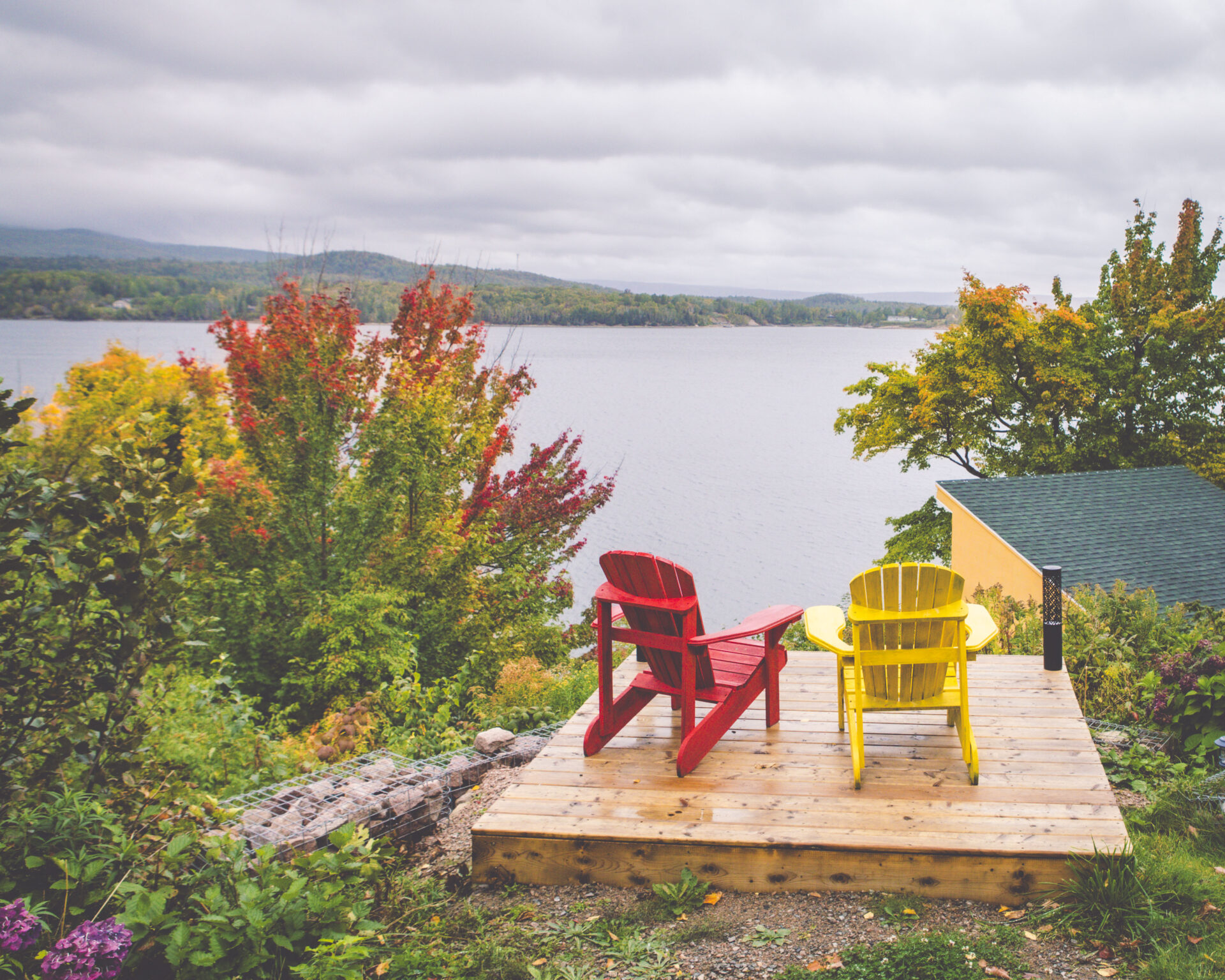 Guide for Solo Travellers, Cape Breton, with Knotty Pine Hotel